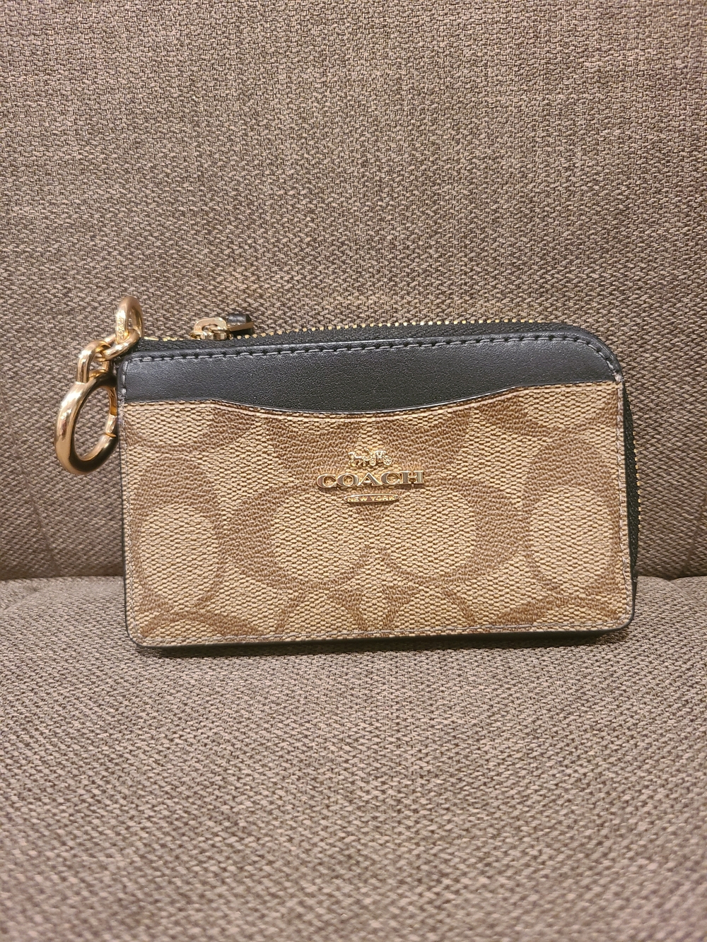 Coach Multi-function card case in signature print F2454